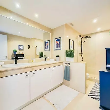 107-exclusive With Pool, Elviria, Apartamento *
