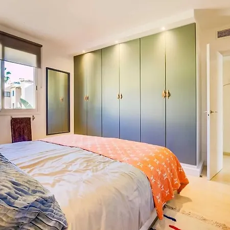 107-exclusive With Pool, Elviria, Apartamento