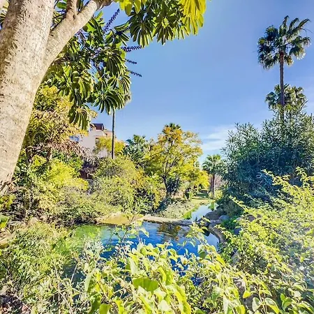 107-exclusive With Pool, Elviria, Apartamento
